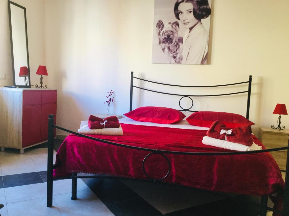 B & B Jasmine Santa Teresa Di Riva Eksteriør bilde