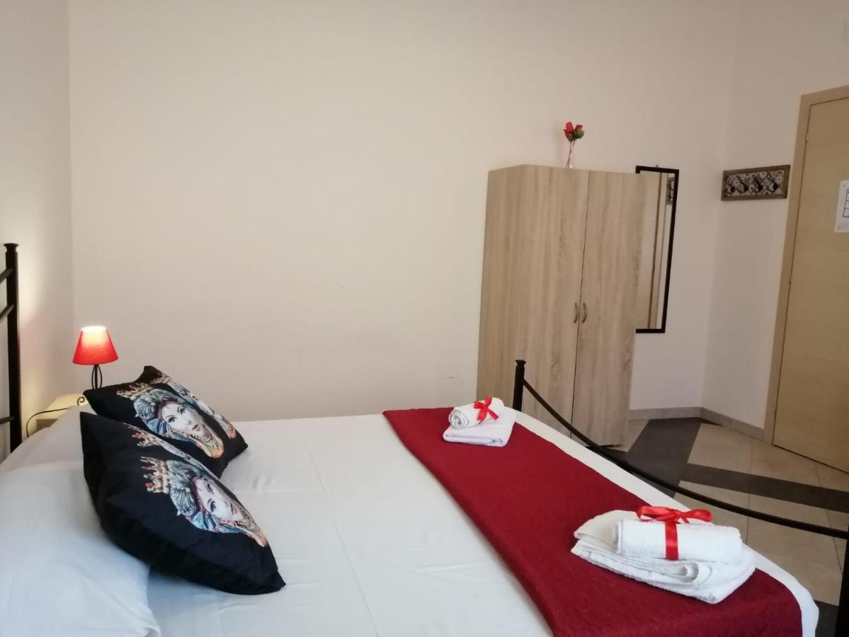 B & B Jasmine Santa Teresa Di Riva Eksteriør bilde