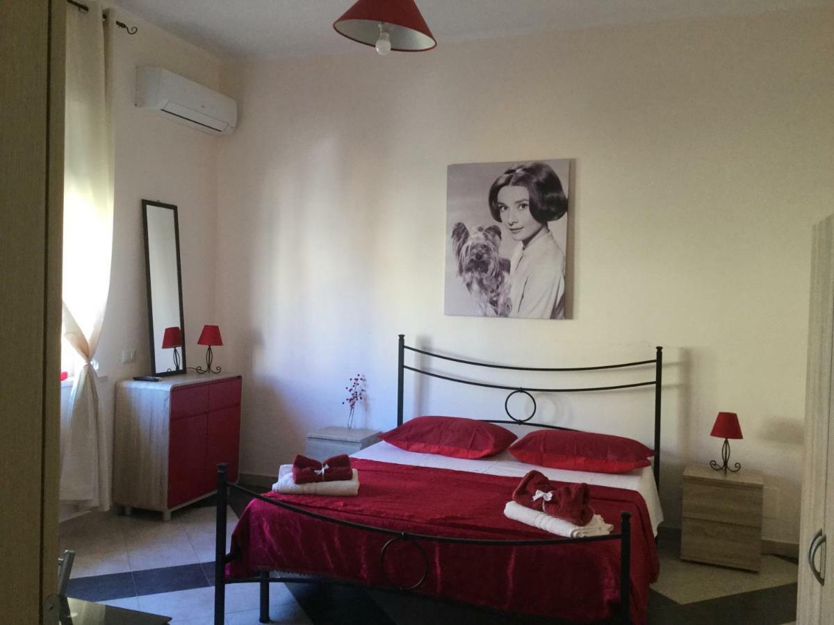 B & B Jasmine Santa Teresa Di Riva Eksteriør bilde